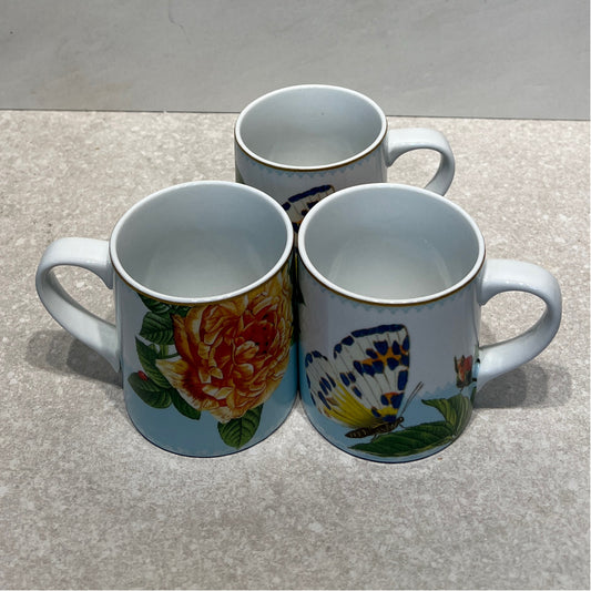 Set of 3 Wiliams Sonoma Mugs