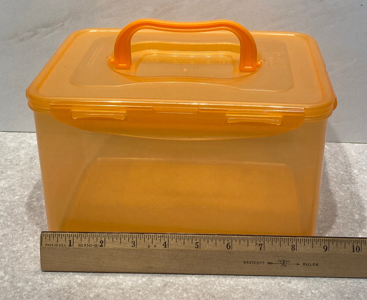 Lock & Lock Covered Container(New)