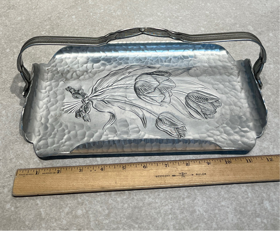 Tray