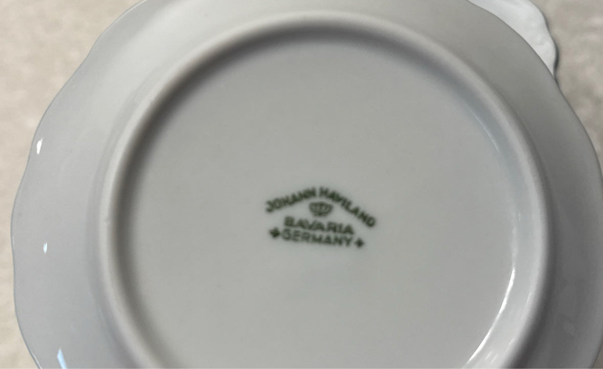 SEt of 8 Haviland Plates