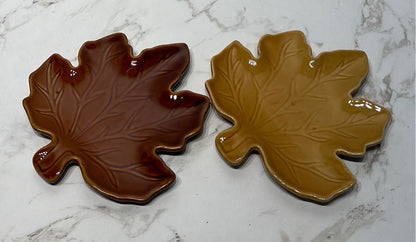 Set of 2 Fall LEaf Plates