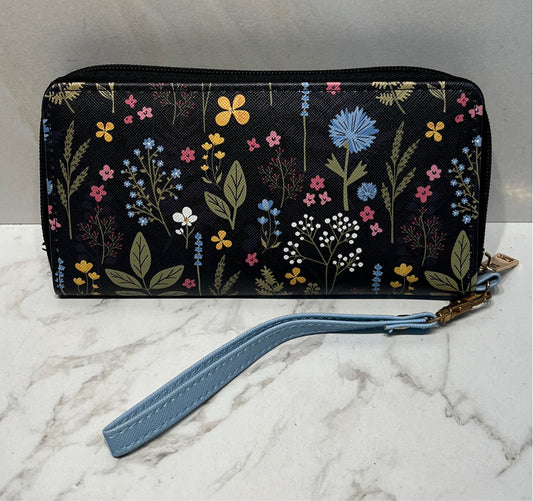 Wristlet