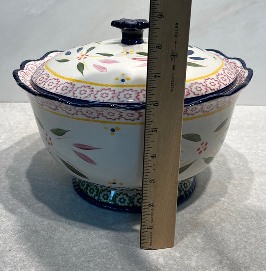 Temptations Covered Bowl