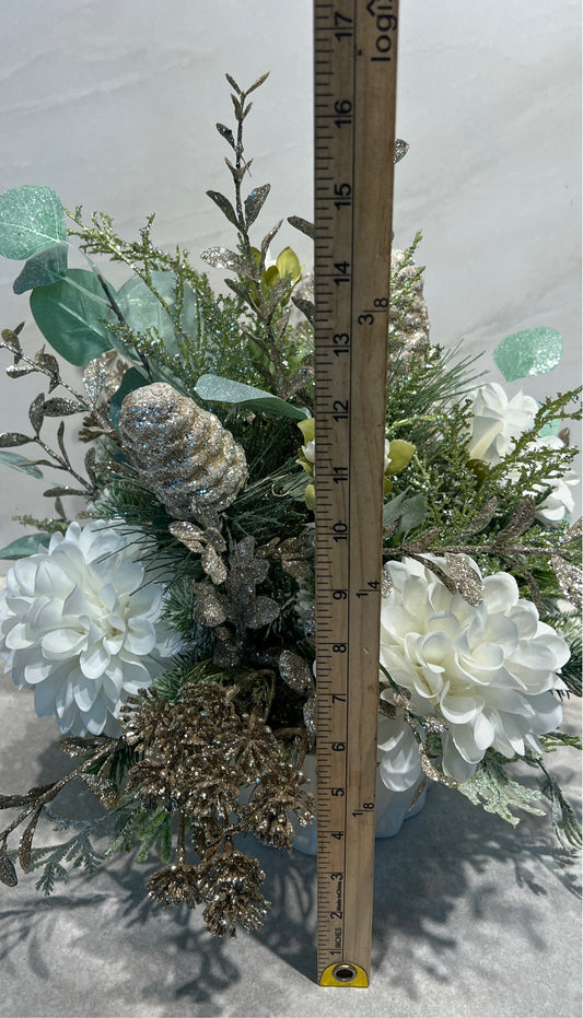 Artifical Decor