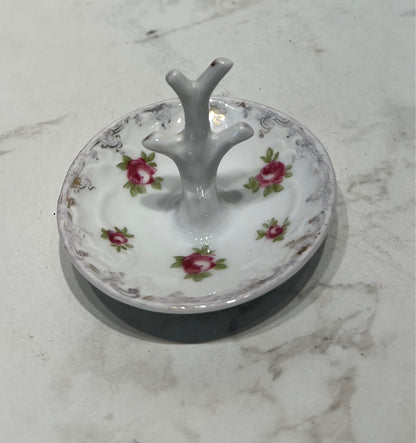 Ring Holder