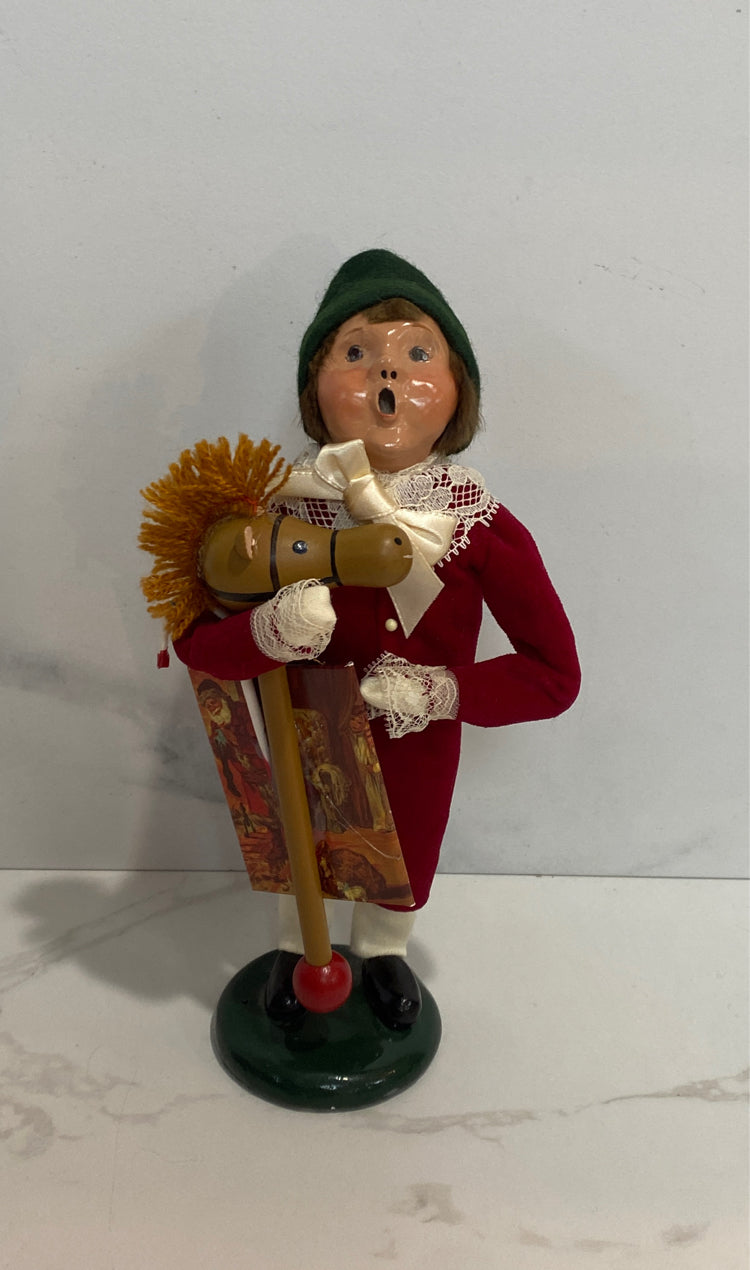 Byers Choice Caroler