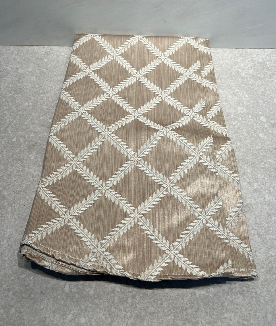 Lenox Oval Tablecloth