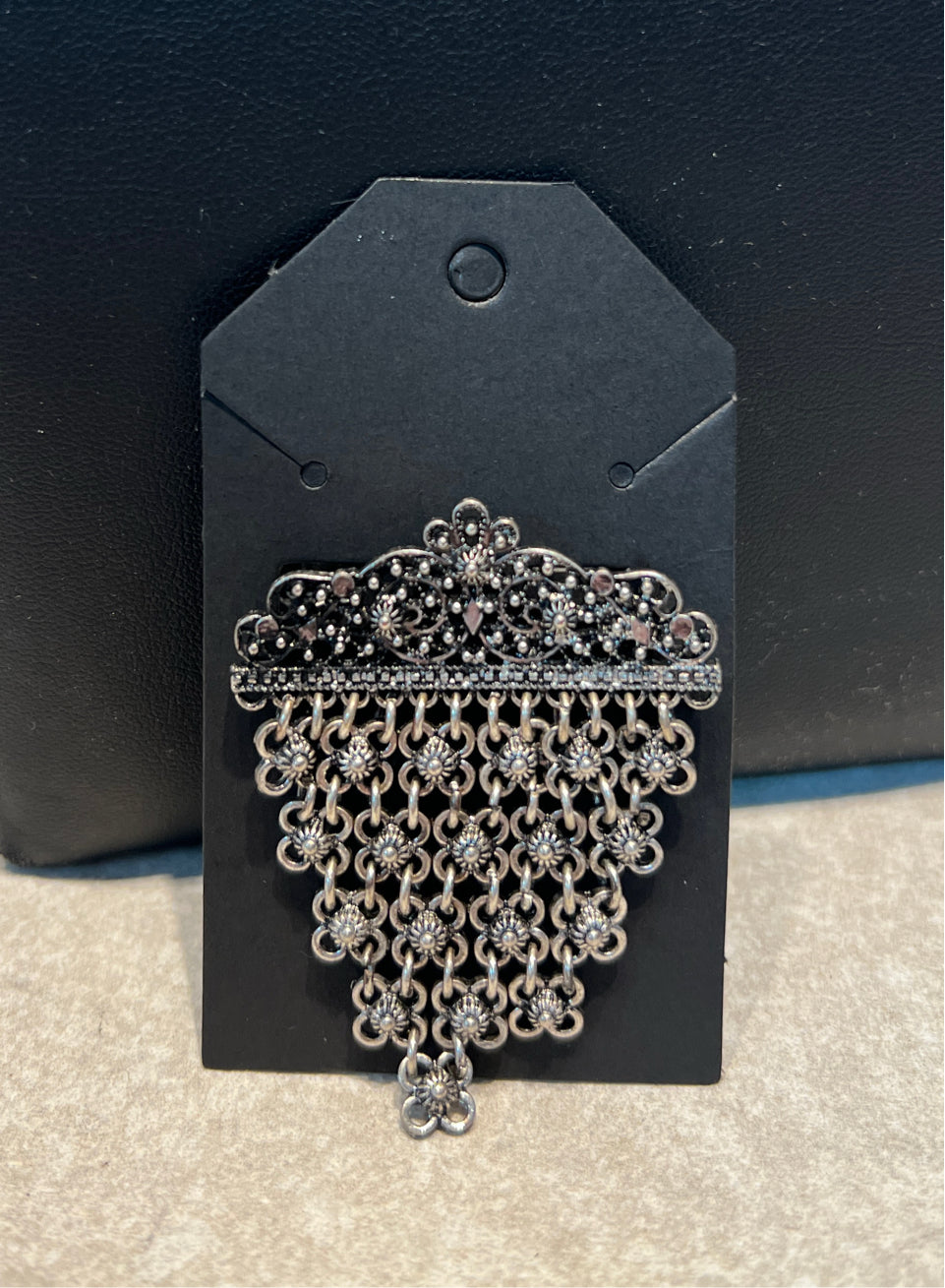 Pin