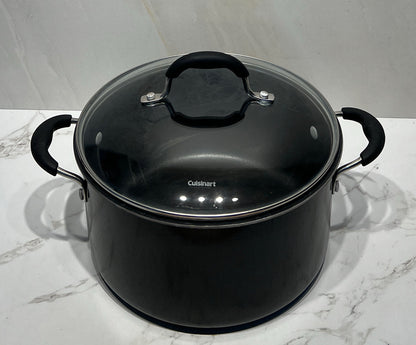 Covered Cuisinart Pot