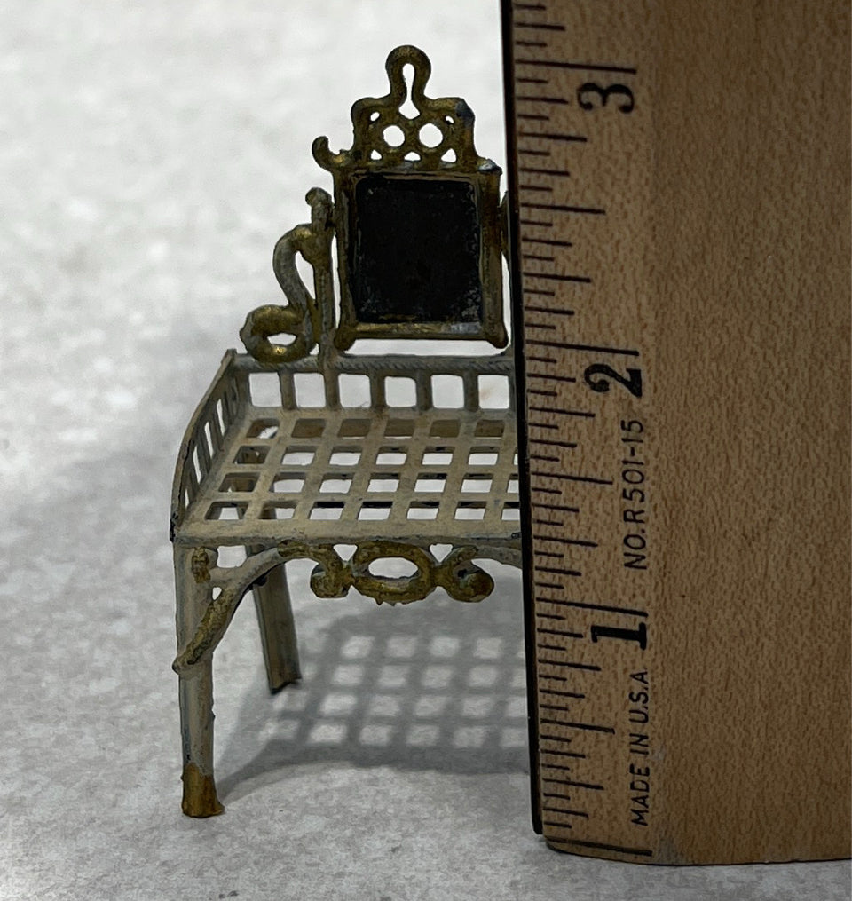 Old Doll Furniture Vanity