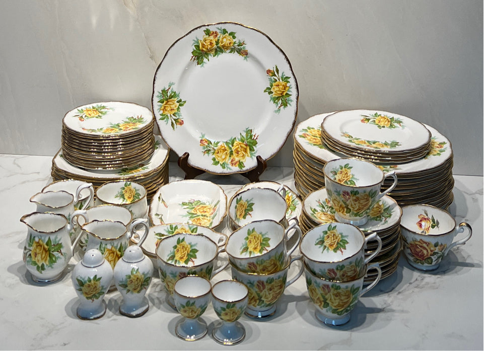 Royal Albert Tea Rose Dinnerware Set