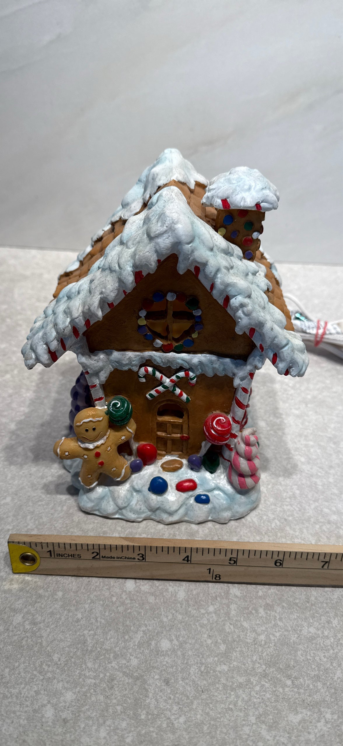Lighted Gingerbread House