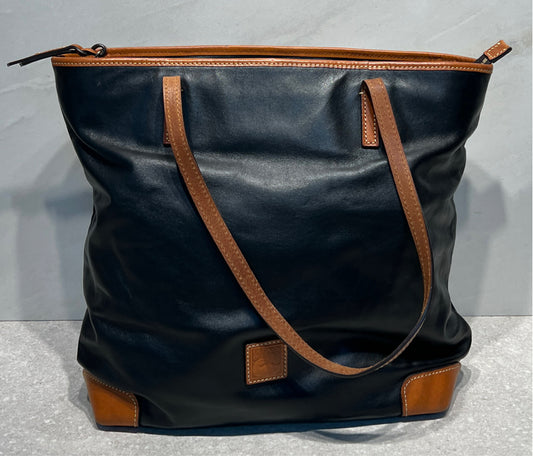 Dooney and Bourke Handbag