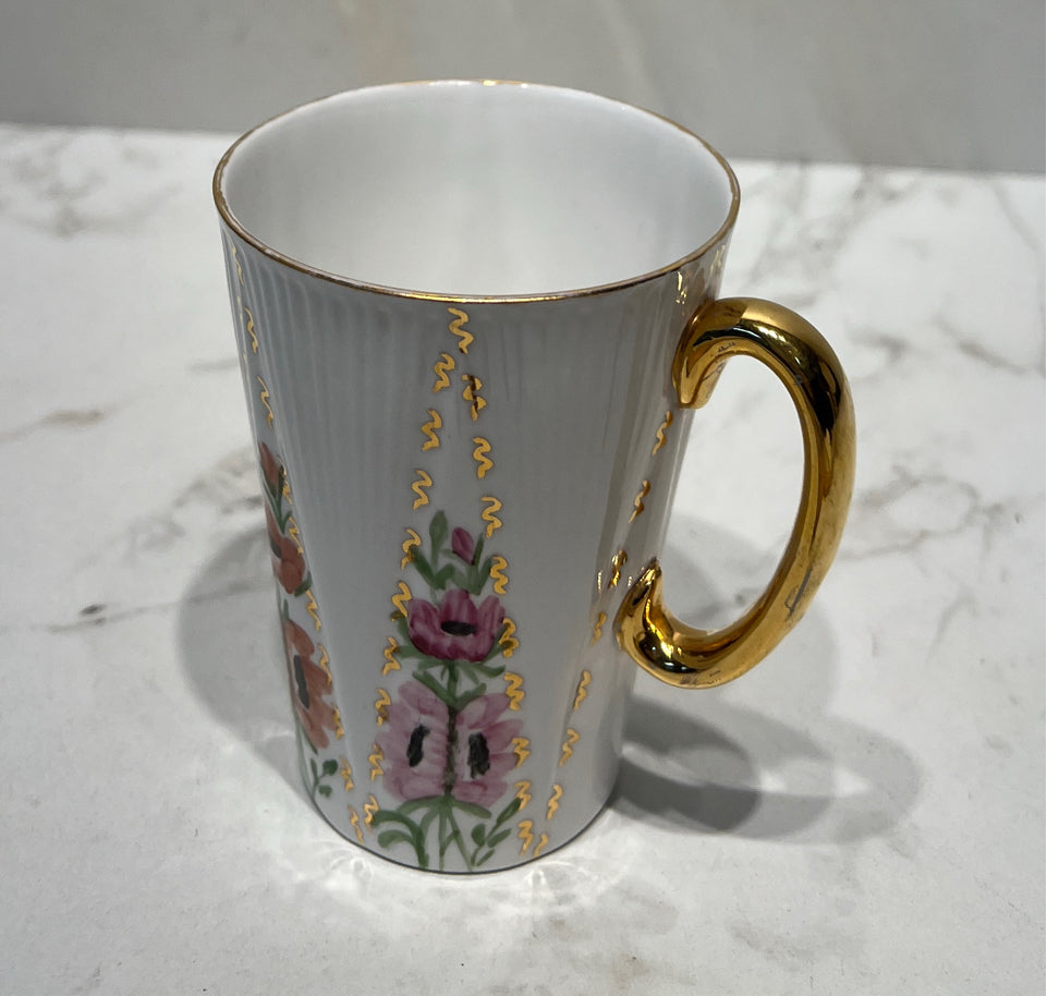 Shelley Mug