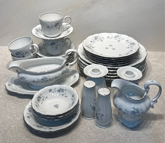 Haviland Dinnerware Set