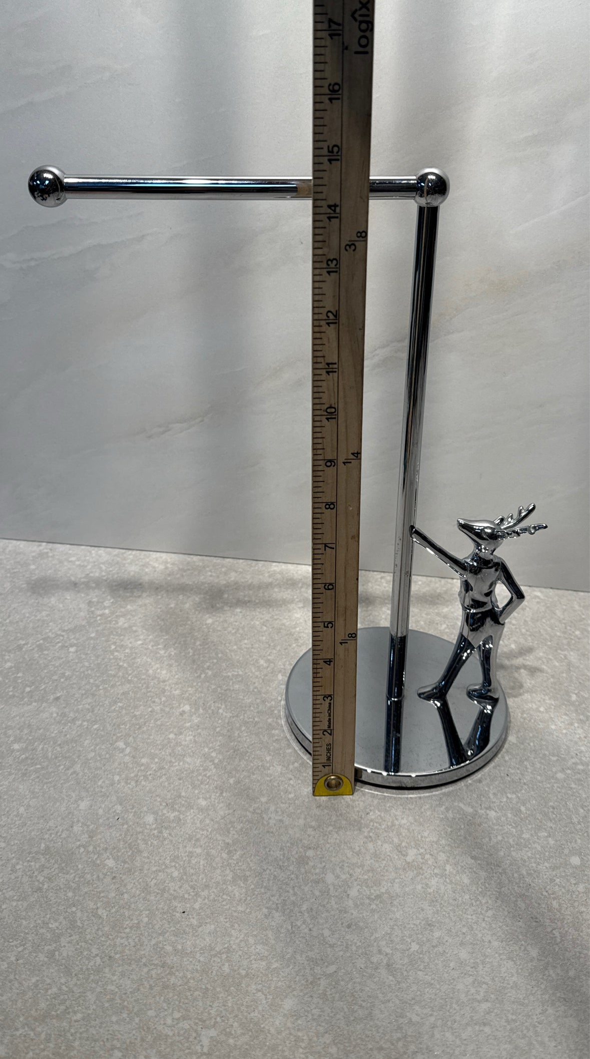 Pottery Barn Towel Holder