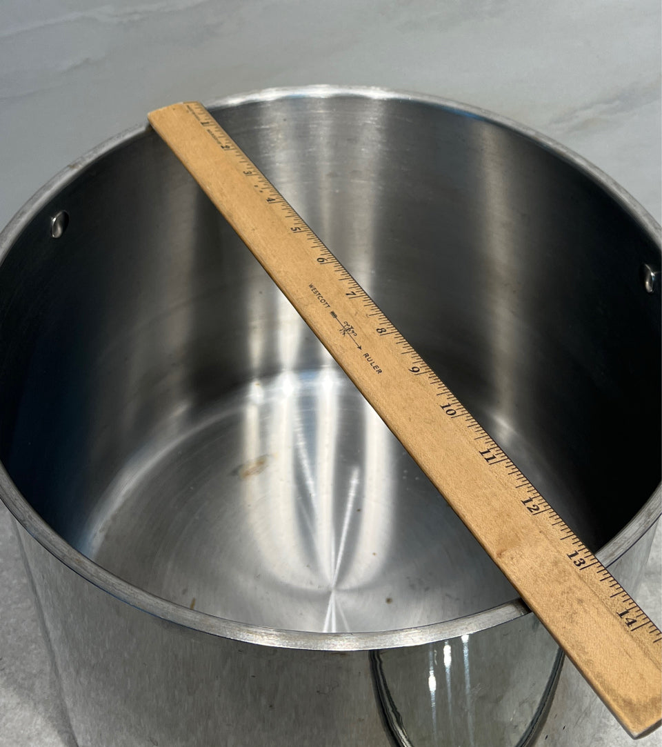 Large Chef Mate Covered Pot