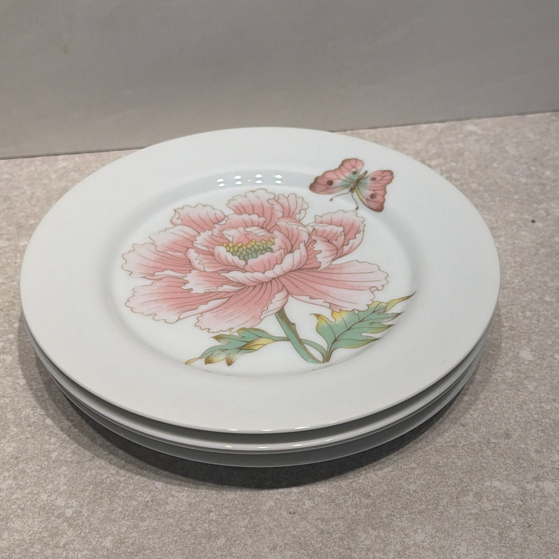 Set of 4 Plates