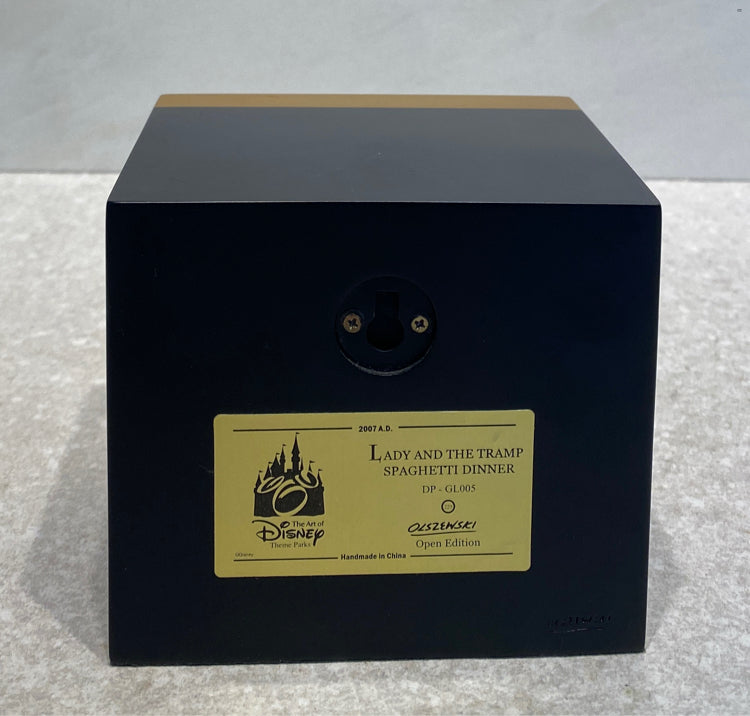 Disney Gallery of Light - Lady & the Tramp