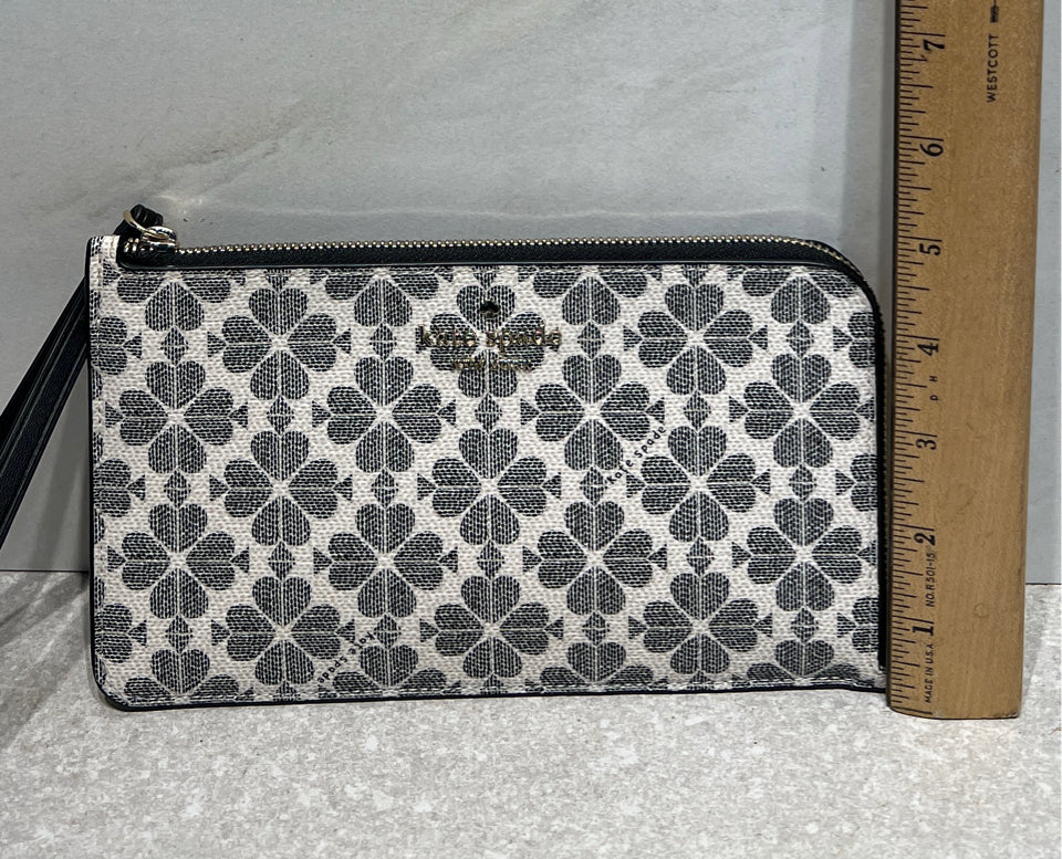 Kate Spade Wristlet