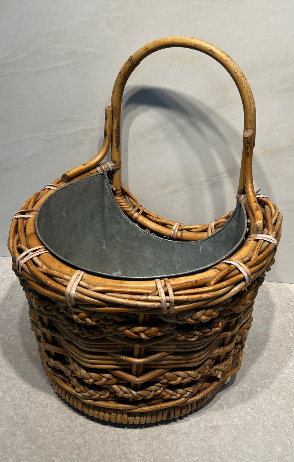 Basket with Metal Insert
