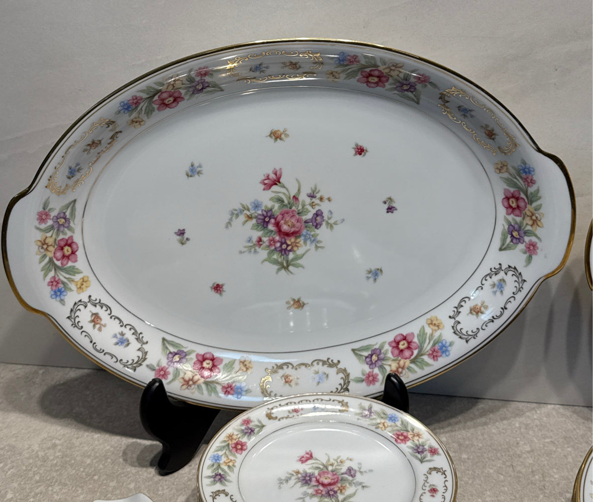 Dresden Sango Dinnerware Set