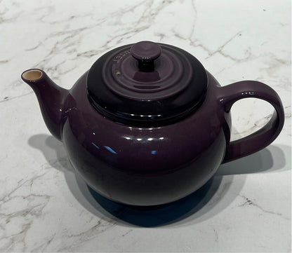 Le Creuset Teapot