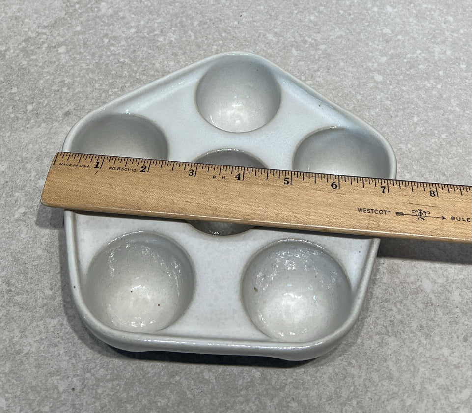Bennington Pottery Egg Plate