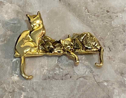 Cat Pin