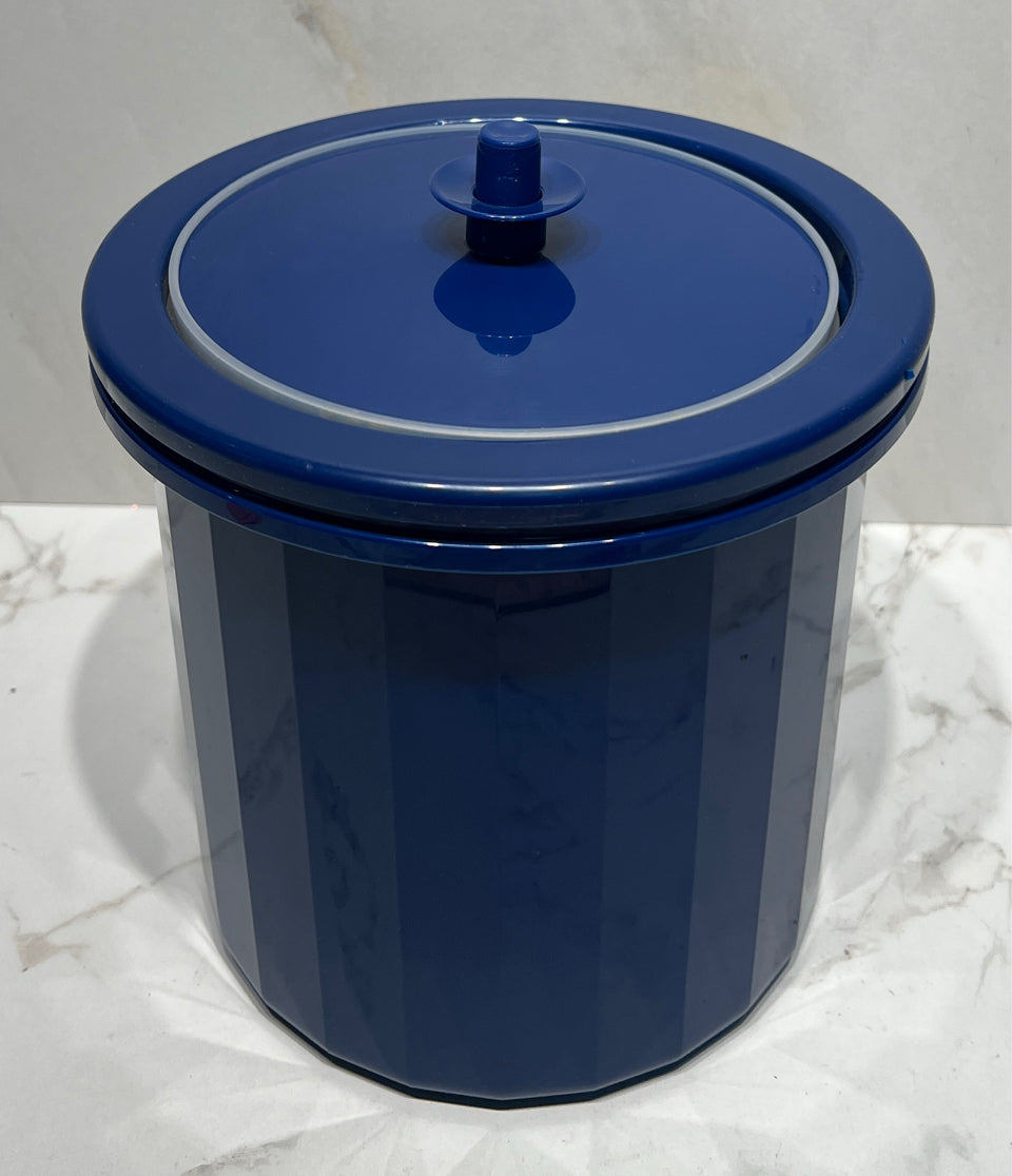 Tupperware Ice Bucket