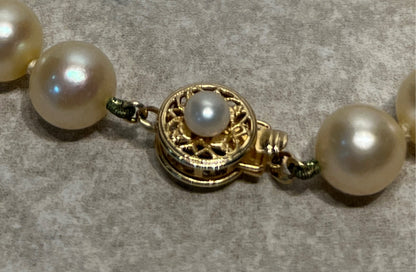 Gold Clasp Pearls