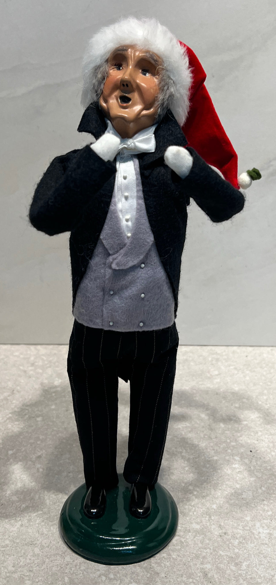 Byers Choice Caroler