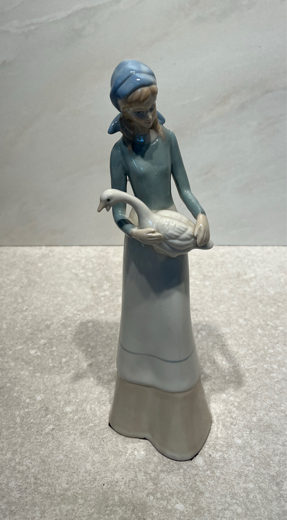 Figurine
