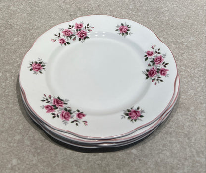 Set of 4 Plates