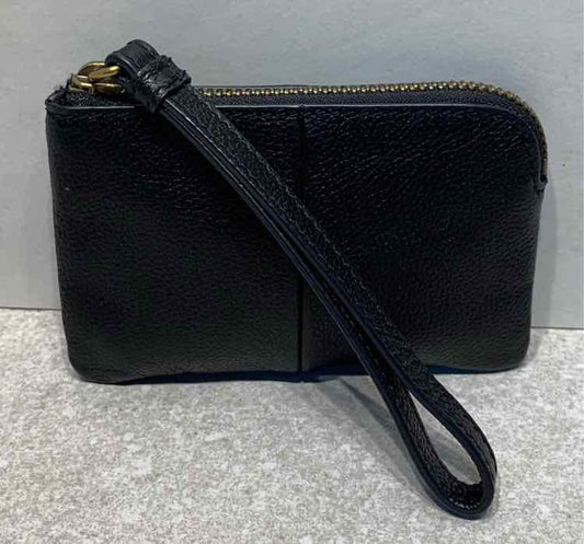 Fossil Wristlet