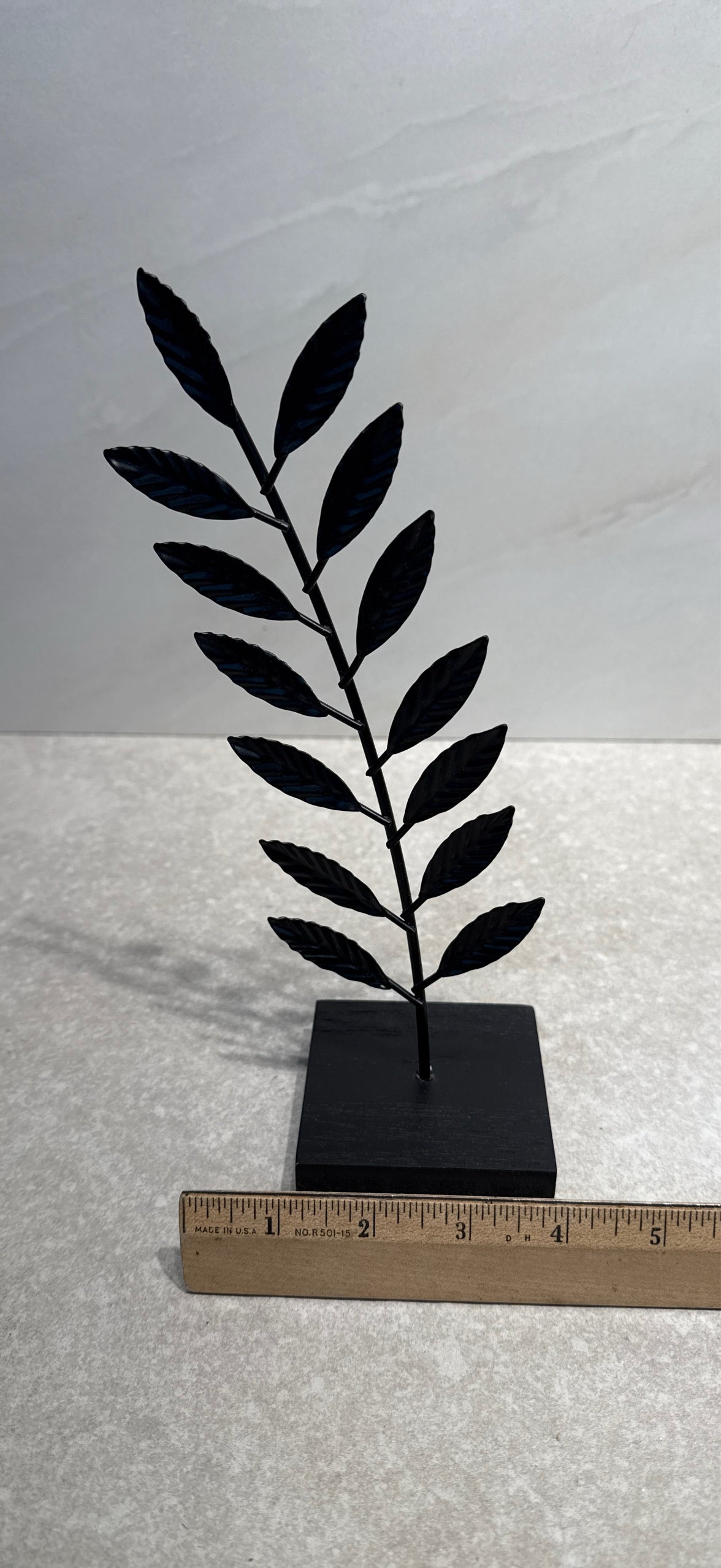 Leaf Decor