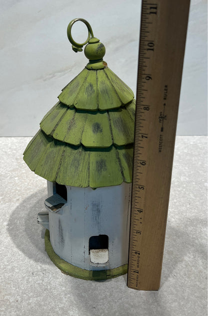Birdhouse