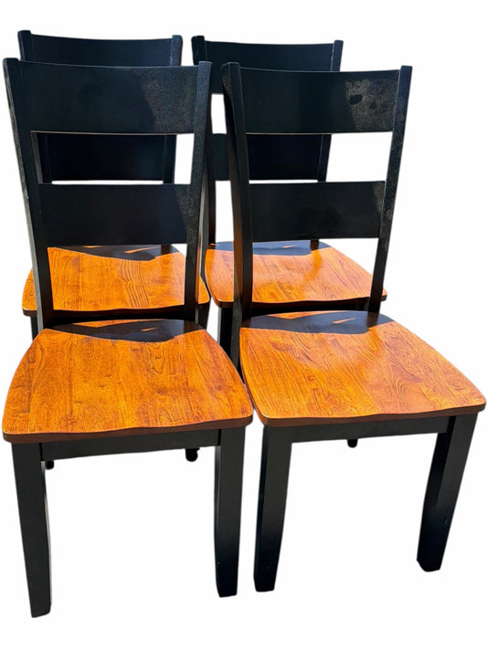 Set of 4 Chairs