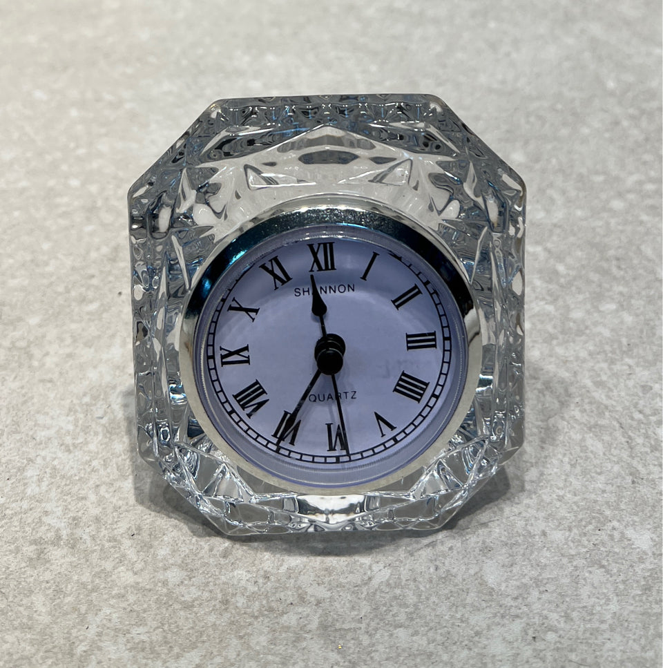 Shanon Crystal Clock