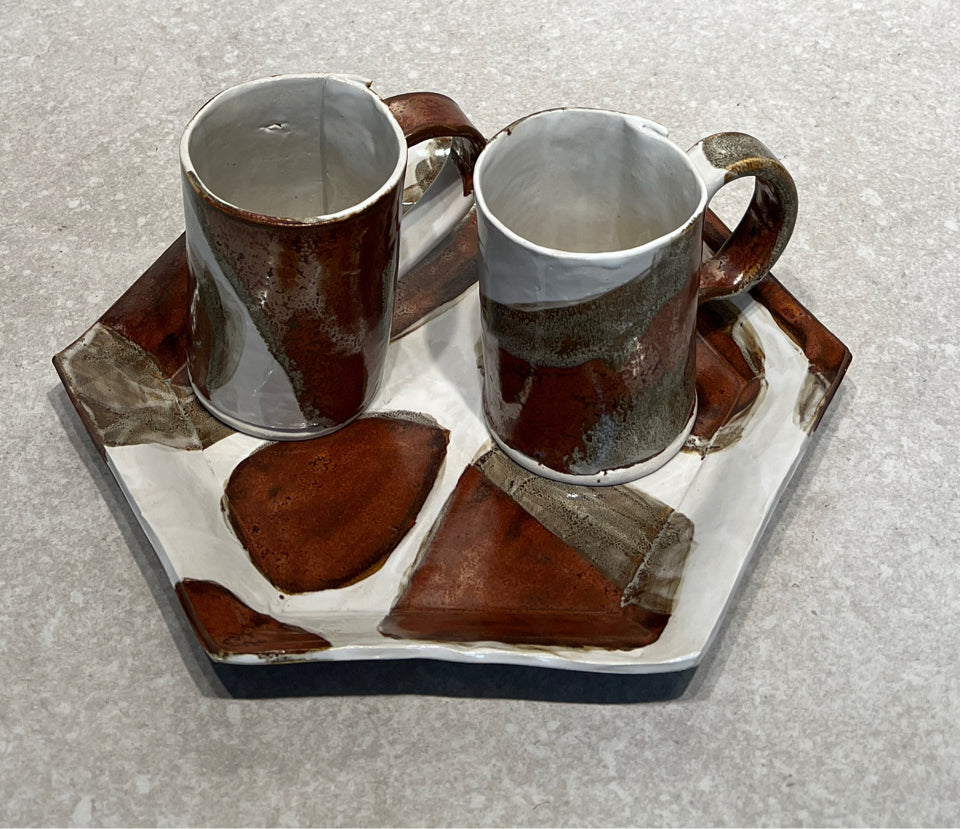 Set of 2 Pottery Mugs and Plates