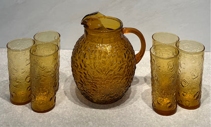 Anchor Hocking Pitcher and 6 Glasses