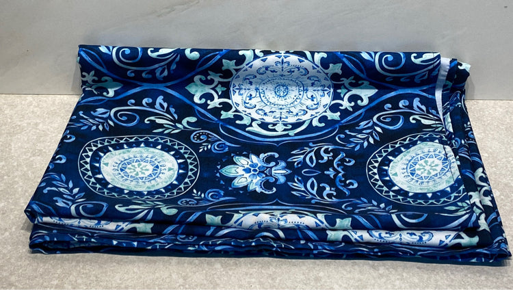Tablecloth