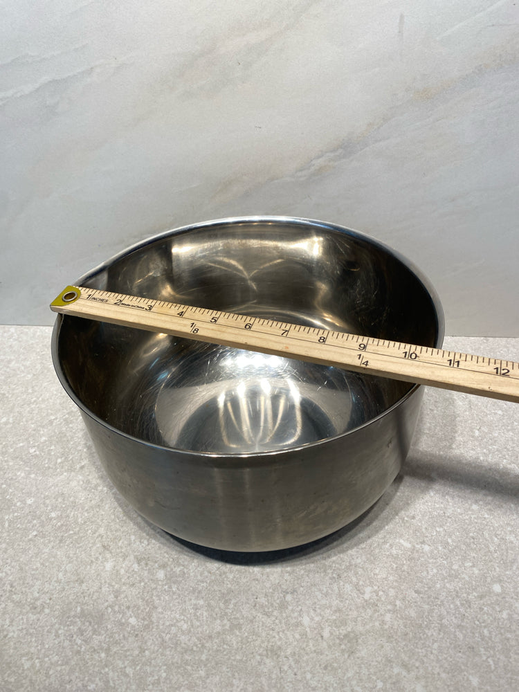 Williams Sonoma Large Mixing Bowl