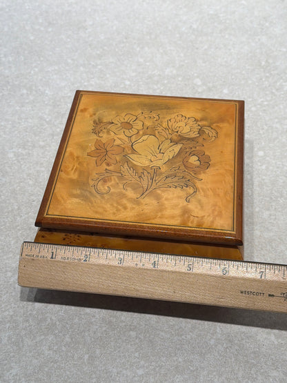 Reuge Music Box