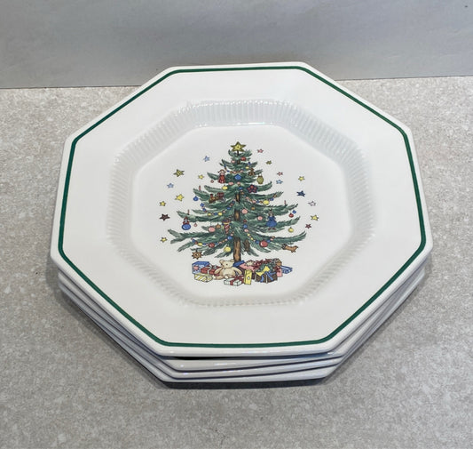 Set of 4 Nikko Dinner Plates