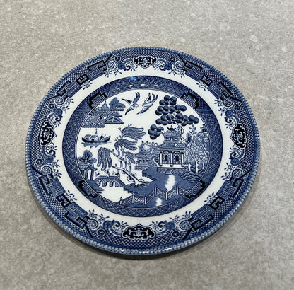 8" Blue Willow Plate