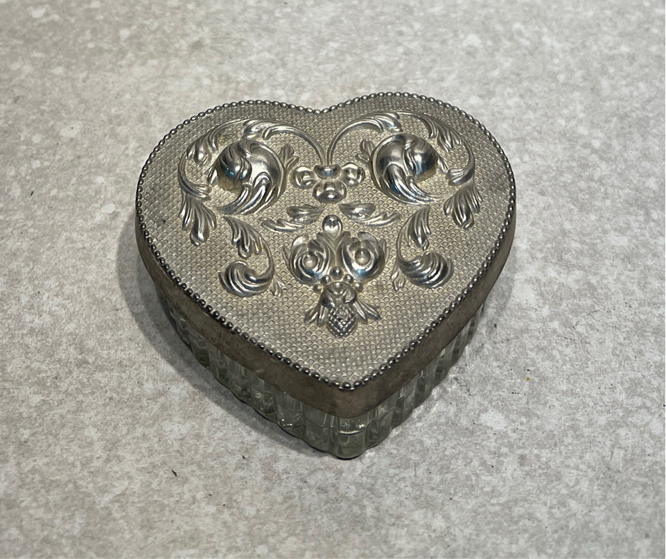 Covered Heart Trinket