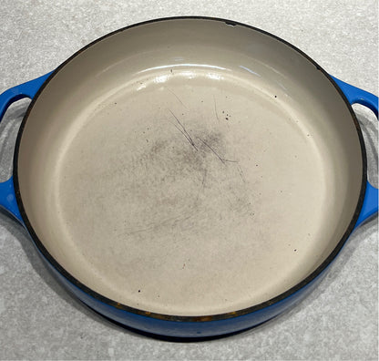 Lodge Covered Dutch Oven - as is