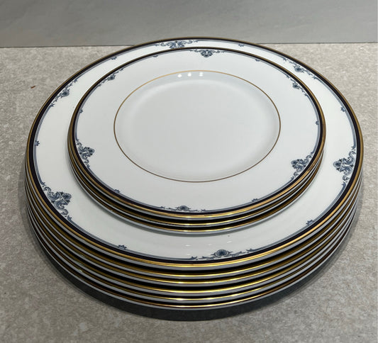 Set of 10  Royal Doulton Plates