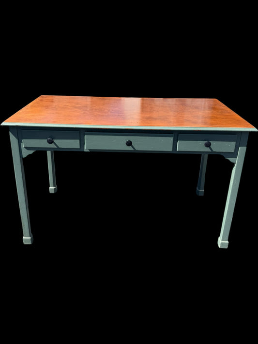 3 Drawer Desk